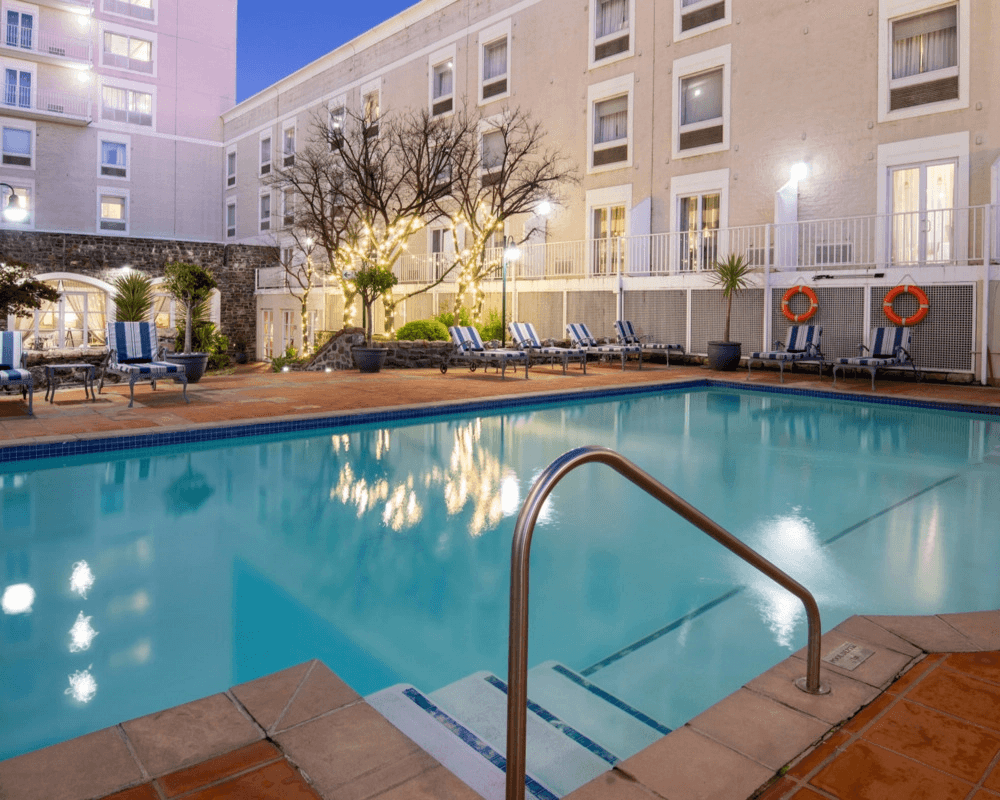 Ptlg Commodore Hotel - PTLG : Bespoke & Curated Travels!